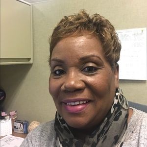 Meet your Posher, Jeannine